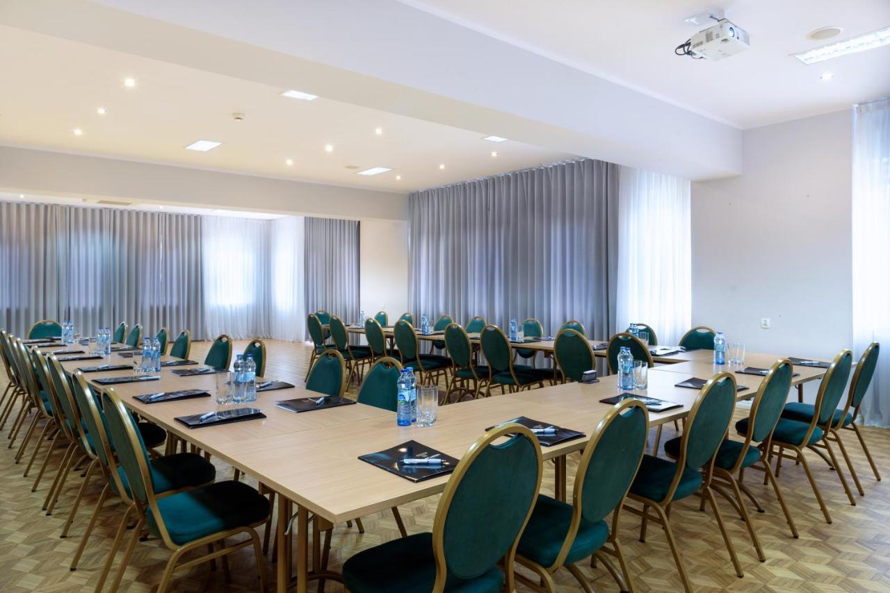 Tailor Hotel Sport&Conference Morąg Exterior foto